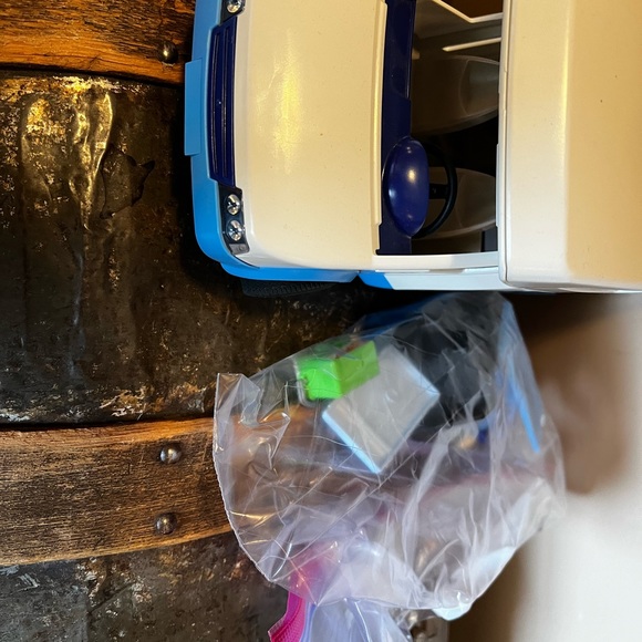 Playmobil camper and supplies / furniture. - Picture 6 of 6